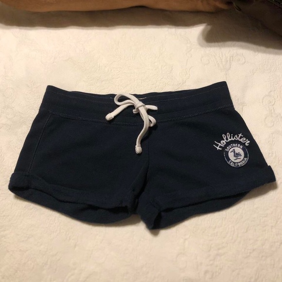 Hollister Y2K Shorts, Size XS - Picture 2 of 4